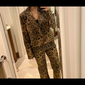 Cheetah suit